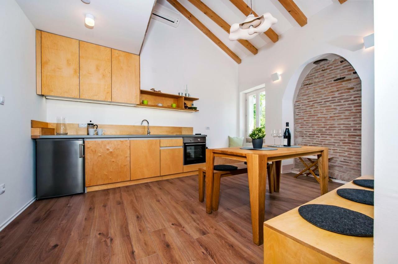 House Graziella Apartment โรวีน ภายนอก รูปภาพ