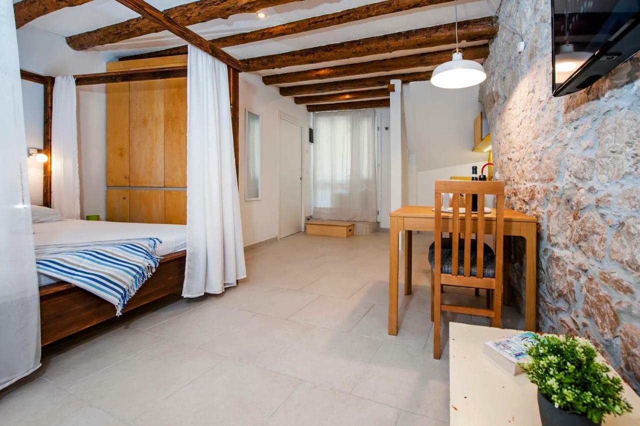 House Graziella Apartment โรวีน ภายนอก รูปภาพ