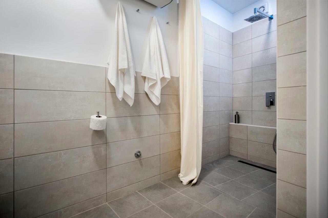 House Graziella Apartment โรวีน ภายนอก รูปภาพ